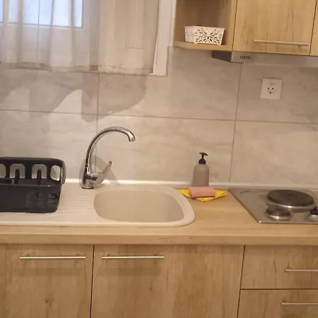 Zefyros Apartmán *