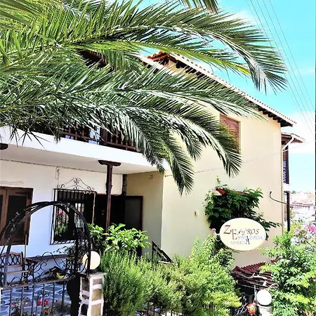 Apartament Zefyros *